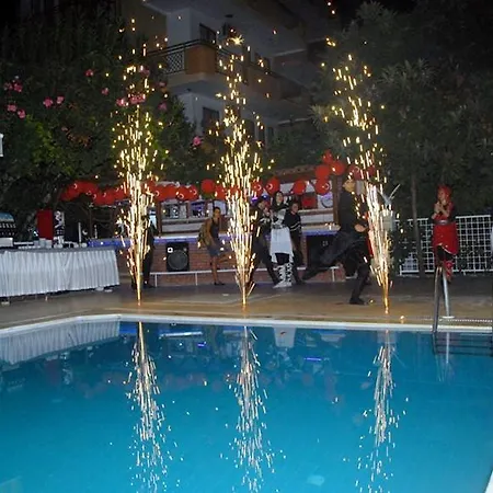 La Vella Hotel 2*