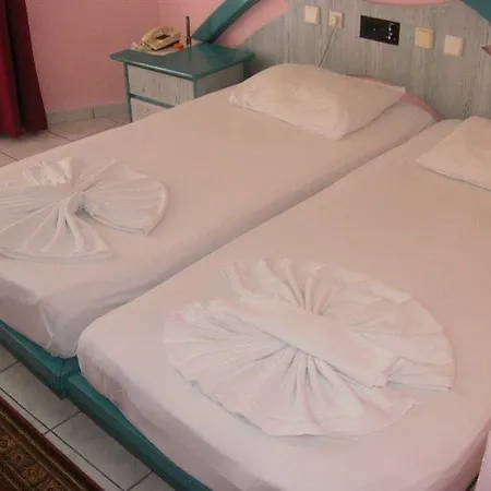 Hotel La Vella Tosmur